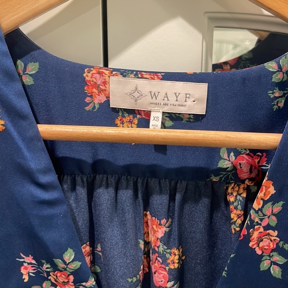 Satin smocked blouse - Picture 6 of 7